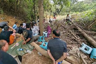 Nhan Cường: Một cái tầm thường huấn luyện viên trưởng, hoàn toàn có thể làm cho một chi tầm thường đội bóng càng thêm tầm thường